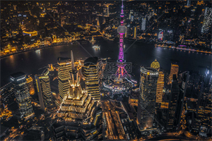 上海夜晚的天气与出行建议